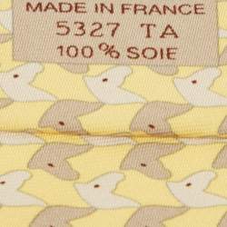 Pre Owned Hermès Yellow Horse Print Silk Traditional Tie