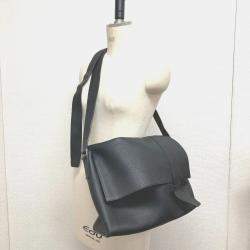 Hermes Crossbody Bag Sac Alfred 35 Messenger Shoulder Taurillon Clemence Black