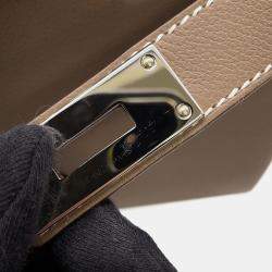 مملوكة مسبقًا Hermes Kelly Messenger Etoupe Evercolor Size Pm