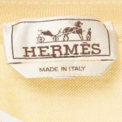 Pre Owned تي شيرت هيرمس قطن مطرز بحرف H أصفر رقبة دائرية مقاس متوسط - ميديم