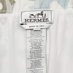 مملوكة مسبقًا شورت سباحة هيرميس بطبعة صناعي لون أبيض مقاس زائد زائد كبير