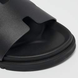 Hermès Black Leather Chypre Sandals Size 41