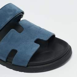 مملوكة مسبقًا Hermes Navy Blue Nubuck Leather Chypre Sandals Size 42
