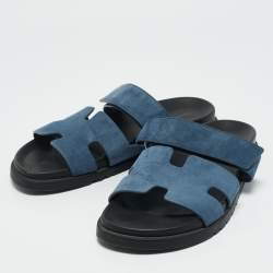 مملوكة مسبقًا Hermes Navy Blue Nubuck Leather Chypre Sandals Size 42