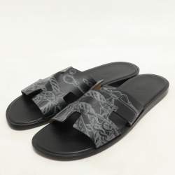 Hermes Black Ferronnerie Print Leather Izmir Flat Sandals Size 44