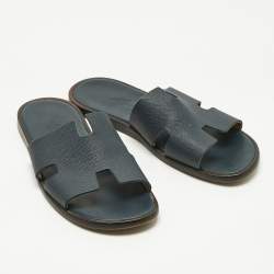 مملوكة مسبقًا Hermes Navy Blue Leather Izmir Flat Slides Size 41