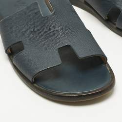 مملوكة مسبقًا Hermes Navy Blue Leather Izmir Flat Slides Size 41
