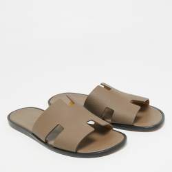 Pre Owned Hermes Brown Leather Izmir Flat Slides Size 44
