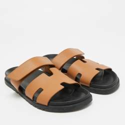 مملوكة مسبقًا Hermes Chypre Size 42.5 Brown Leather Flat Sandals