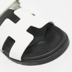 Pre Owned صندل هيرمس كيبر جلد أبيض مقاس 43