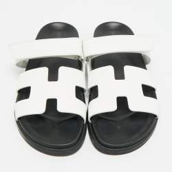 Pre Owned صندل هيرمس كيبر جلد أبيض مقاس 43