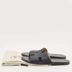 مملوكة مسبقًا شبشب هيرمس إزمير جلد أخضر مقاس 41