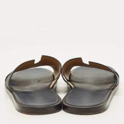 مملوكة مسبقًا شبشب هيرمس إزمير جلد أخضر مقاس 41