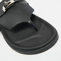 Pre Owned Hermes Empire Size 40.5 Black Leather Thong Flat Slide