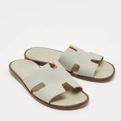 Pre Owned شباشب مسطحة جلد رمادي هيرميس إزمير مقاس 42