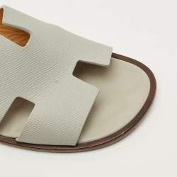 Pre Owned شباشب مسطحة جلد رمادي هيرميس إزمير مقاس 42