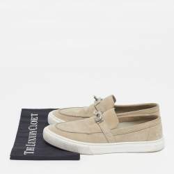 Pre Owned حذاء رياضي هيرميس لعبة شامواه رمادي بدون أربطة مقاس 41