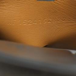 مملوكة مسبقًا Hermès Izmir Size 44 Navy Blue Leather Flat Sandals