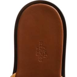 Pre Owned Hermes Two Tone Leather Izmir Flat Slides Size 42.5