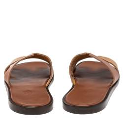 Pre Owned Hermes Two Tone Leather Izmir Flat Slides Size 42.5