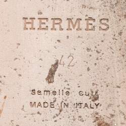 Pre Owned Hermes Grey Leather Izmir Flat Sandals Size 42