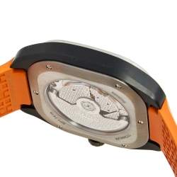 Pre Owned Hermes Black Titanium Rubber H08 W049430WW00 Men's Wristwatch 39 mm