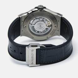 Hublot Grey Titanium Alligator Rubber Classis Fusion 542.NX.1171.RX Men's Wristwatch 42 mm