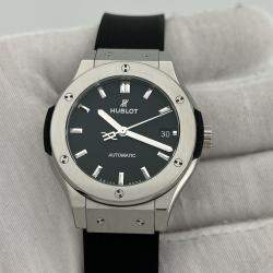 Pre Owned Hublot Classic Fusion 565.NX.1470.RX Automatic Black Titanium Unisex Wristwatch 38 mm