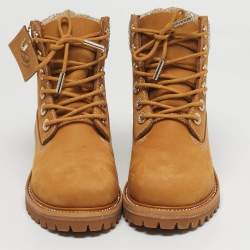 Pre Owned حذاء  بوت كاحل جيمي تشو جلد نوّبك أسمر بحجم 40.5 مطعّم بالكريستال