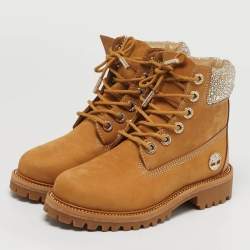 Pre Owned حذاء بوت كاحل جيمي تشو جلد نوّبك أسمر بحجم 40.5 مطعّم بالكريستال