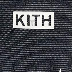 مملوكة مسبقًا شورت كيث بنمط بيزلي أسود حرير جيرسي مقاس كبير