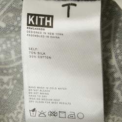 مملوكة مسبقًا شورت كيث بنمط بيزلي أسود حرير جيرسي مقاس كبير