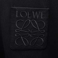 مملوكة مسبقًا قميص لووي أسود قطن أناغرام مُطرّز قياس مريح كبير جداً جداً