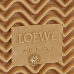 مملوكة مسبقًا حذاء رياضي لويفي فلور نايك/سويدي رمادي/أسود مقاس 42