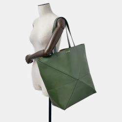 مملوكة مسبقًا Loewe Puzzle Fold Tote Green Leather XL Tote