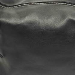 مملوكة مسبقًا Loewe Cubi Medium Black Leather Crossbody Bag