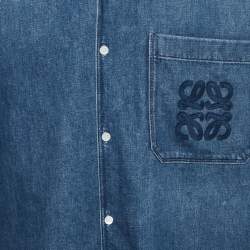 مملوكة مسبقًا Loewe Blue Anagram Embroidered Denim Bowling Shirt L