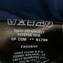 Pre Owned بلوفر لورو بيانا كشمير رمادي بيبي ياقة على شكل V مقاس متوسط (ميديوم)