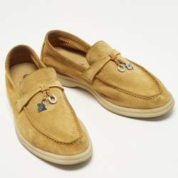 Pre Owned حذاء لوفرز لورو بيانا سمر تشارمز ووك سويدي بيج مقاس 39