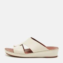 مملوكة مسبقًا Loro Piana New Buckle Size 43.5 White Leather Slide Sandals