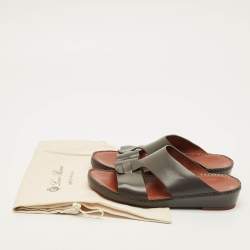 Pre Owned صندل جديد بإبزيم من الجلد البني من لورو بيانا مقاس 44