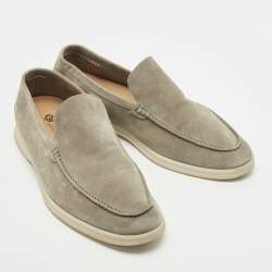 مملوكة مسبقًا Loro Piana Grey Suede Summer Walk Slip On Loafers Size 41.5