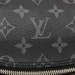 مملوكة مسبقًا Louis Vuitton Monogram Eclipse Canvas Toiletry Bag