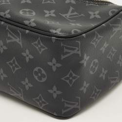 مملوكة مسبقًا Louis Vuitton Monogram Eclipse Canvas Toiletry Bag