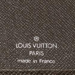 Pre Owned Louis Vuitton Grizzli Taiga Leather Porte-Billets 3 Card Bifold Wallet