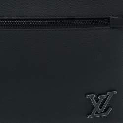 Pre Owned Louis Vuitton Black Leather Aerogram Takeoff Pouch