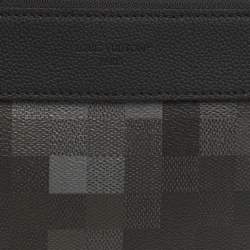 Pre Owned Louis Vuitton Black Damoflage Canvas Pochette Voyage Souple