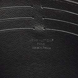 Pre Owned Louis Vuitton Black Taiga Leather Pochette Voyage