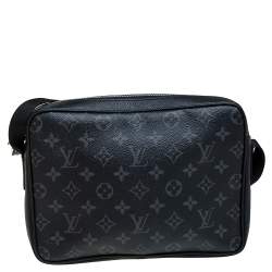 Pre Owned Louis Vuitton Black Taiga Leather and Monogram Eclipse Canvas Outdoor Messenger Bag