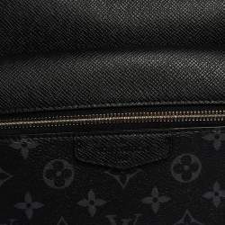 Pre Owned Louis Vuitton Black Taiga Leather and Monogram Eclipse Canvas Outdoor Messenger Bag